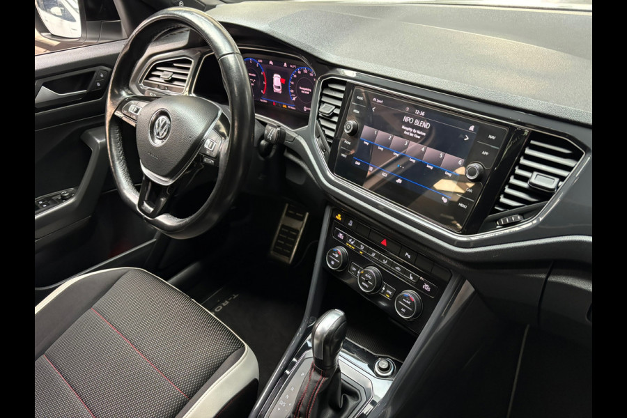 Volkswagen T-Roc 1.5 TSI Sport / Camera / Panorama Dak