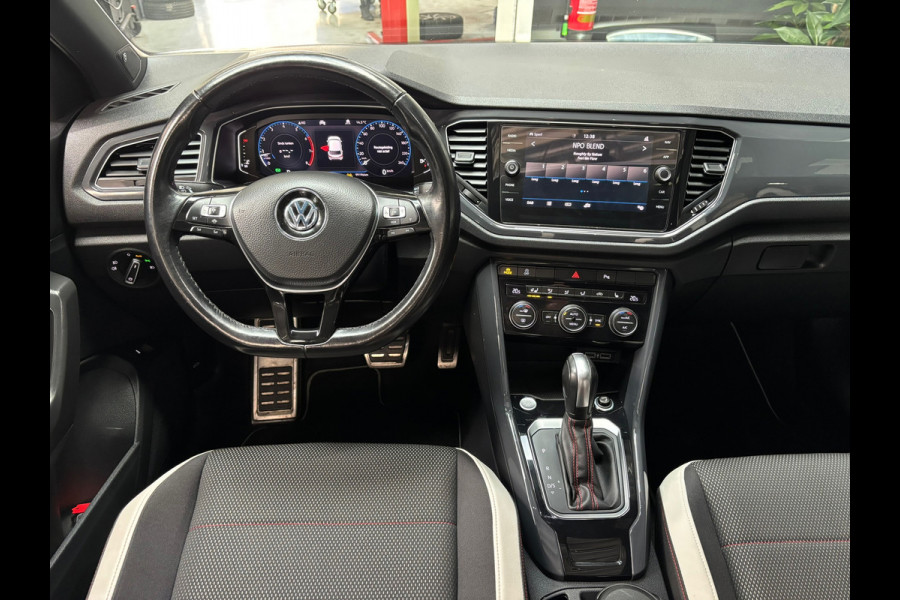 Volkswagen T-Roc 1.5 TSI Sport / Camera / Panorama Dak
