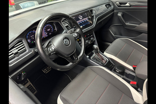 Volkswagen T-Roc 1.5 TSI Sport / Camera / Panorama Dak