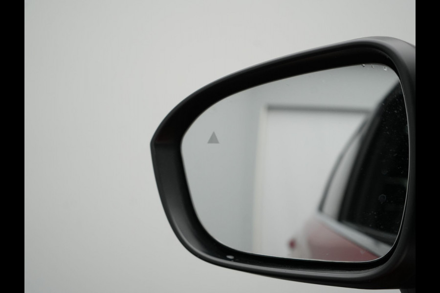 Nissan QASHQAI 1.3 MHEV Xtronic Tekna Automaat | Panodak | Trekhaak Afn | Adaptive Cruise | Lederen Sportstoelen Massage & Memory | BOSE Sound | 360 Camera | Keyless | Apple Carplay | 19"L.M |