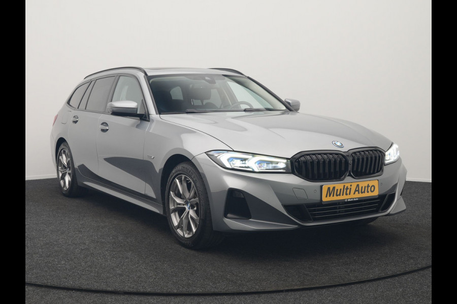 BMW 3 Serie Touring 320e Sportline FACELIFT Plug In Hybrid Dealer O.H PHEV | Panodak | Widescreen Navi | Harman Kardon | Camera | Keyless | Stuurverwarming | Apple Carplay | BLIS |