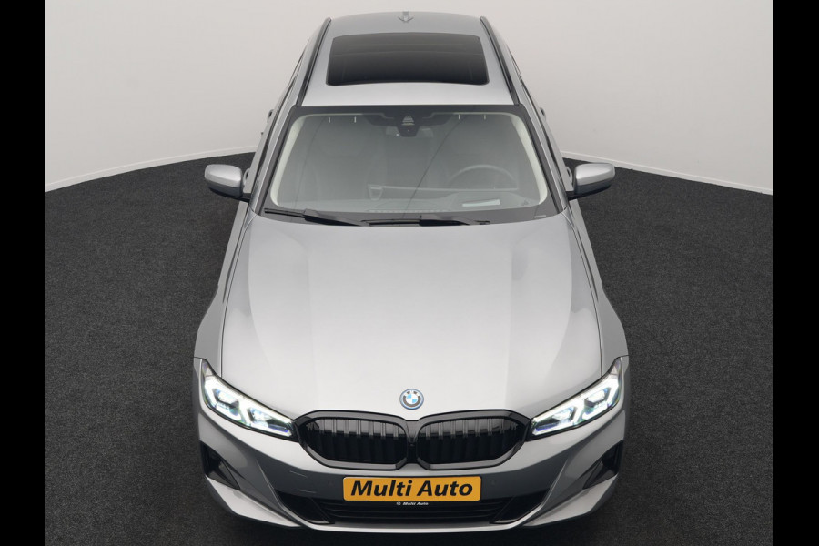 BMW 3 Serie Touring 320e Sportline FACELIFT Plug In Hybrid Dealer O.H PHEV | Panodak | Widescreen Navi | Harman Kardon | Camera | Keyless | Stuurverwarming | Apple Carplay | BLIS |