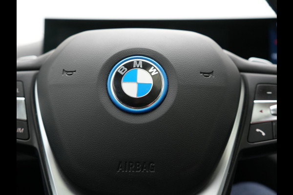 BMW 3 Serie Touring 320e Sportline FACELIFT Plug In Hybrid Dealer O.H PHEV | Panodak | Widescreen Navi | Harman Kardon | Camera | Keyless | Stuurverwarming | Apple Carplay | BLIS |