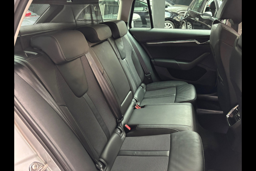 Škoda Octavia Combi 1.4 TSI iV PHEV Sportline Business / Panorama Dak