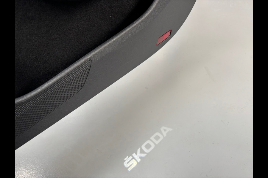 Škoda Octavia Combi 1.4 TSI iV PHEV Sportline Business / Panorama Dak