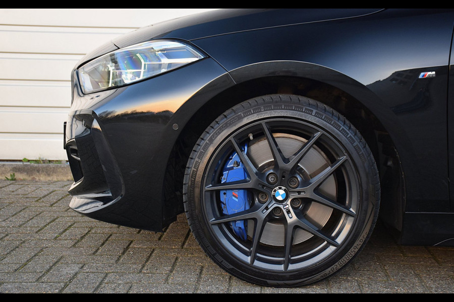 BMW 1-serie 118i High Executive Edition*1e eig*M-Pakket*Pano*Head-up*Keyless*H&K*Enz enz