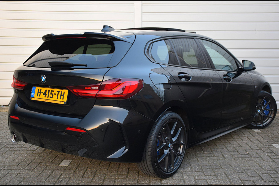 BMW 1-serie 118i High Executive Edition*1e eig*M-Pakket*Pano*Head-up*Keyless*H&K*Enz enz