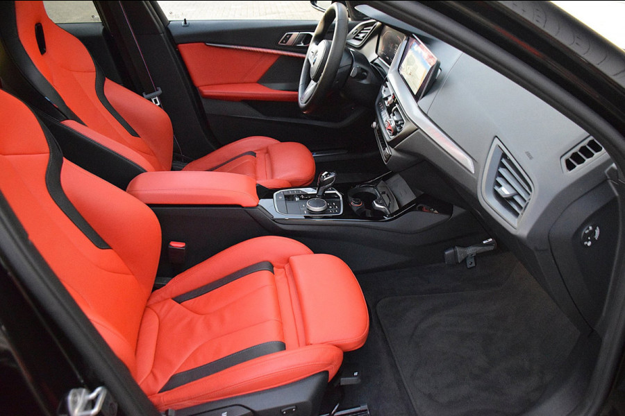 BMW 1-serie 118i High Executive Edition*1e eig*M-Pakket*Pano*Head-up*Keyless*H&K*Enz enz