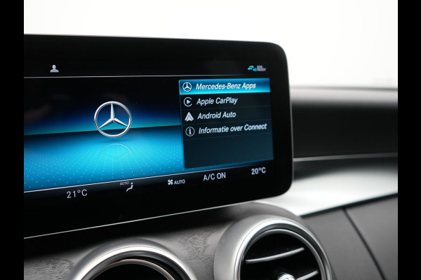 Mercedes-Benz C-Klasse Estate 300 e Business Solution AMG Plug In Hybrid 320pk PHEV | Trekhaak af Fabriek | Adaptive Cruise | Alcantara Sportstoelen Verwarmd | Apple Carplay | Camera | BLIS | 18"L.M |