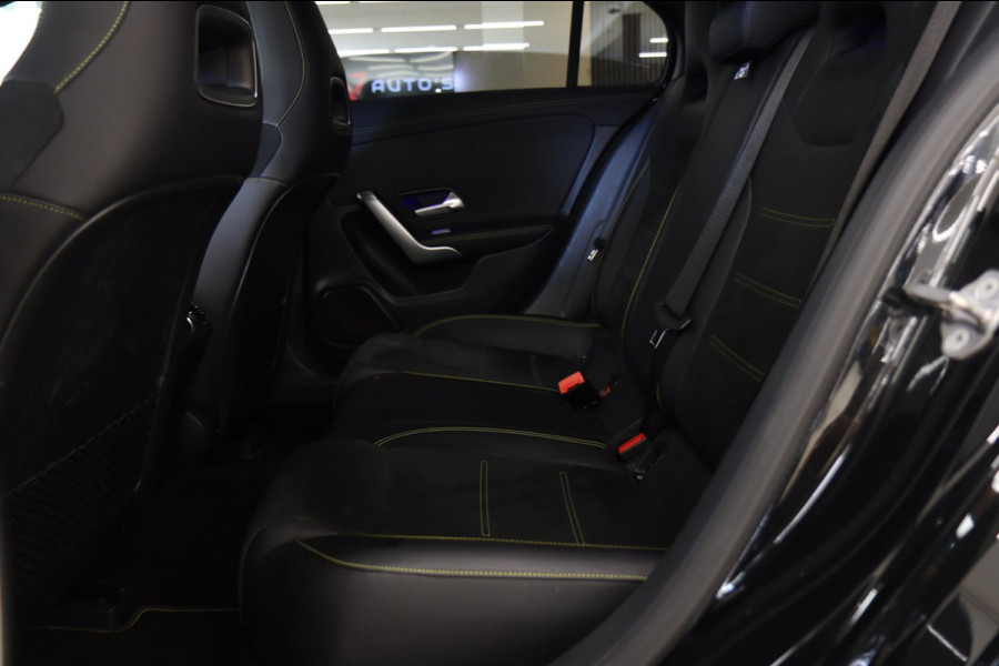 Mercedes-Benz A-Klasse 250 AMG EDITION / PANO/SFEERVER/BURM/CAM/STOELVER/VOL