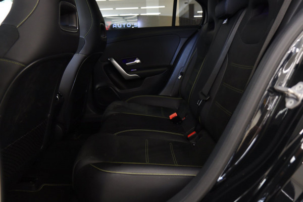 Mercedes-Benz A-Klasse 250 AMG EDITION / PANO/SFEERVER/BURM/CAM/STOELVER/VOL
