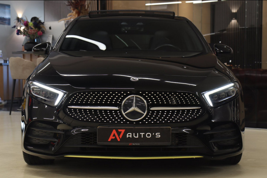 Mercedes-Benz A-Klasse 250 AMG EDITION / PANO/SFEERVER/BURM/CAM/STOELVER/VOL