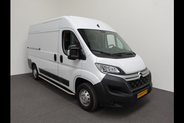 Citroën Jumper L2H2 120pk Navigatie Camera Airco Cruise control Trekhaak Sidebars 3-zits Euro6