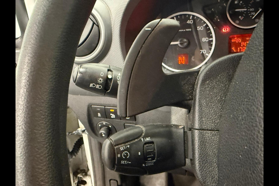 Peugeot Partner 1.6 BlueHDi 100 PK L1 Premium Airco Cruise Control Parkeersensoren Elektrische Ramen