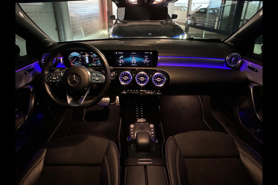 Mercedes-Benz CLA-Klasse 250 e AMG Pano|Burmester|Magno|BTW