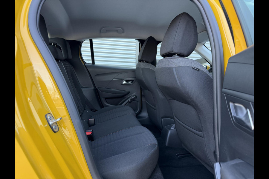 Peugeot 208 1.2 PureTech Active Carplay|Clima|Cruise|Trekhaak|Goed Onderhouden|Nieuwe APK bij Aflevering