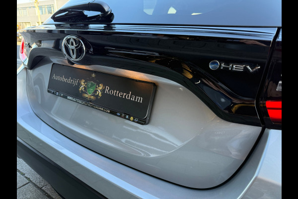 Toyota Yaris 1.5 Hybrid 130 Executive Apple CarPlay Bi-Tone