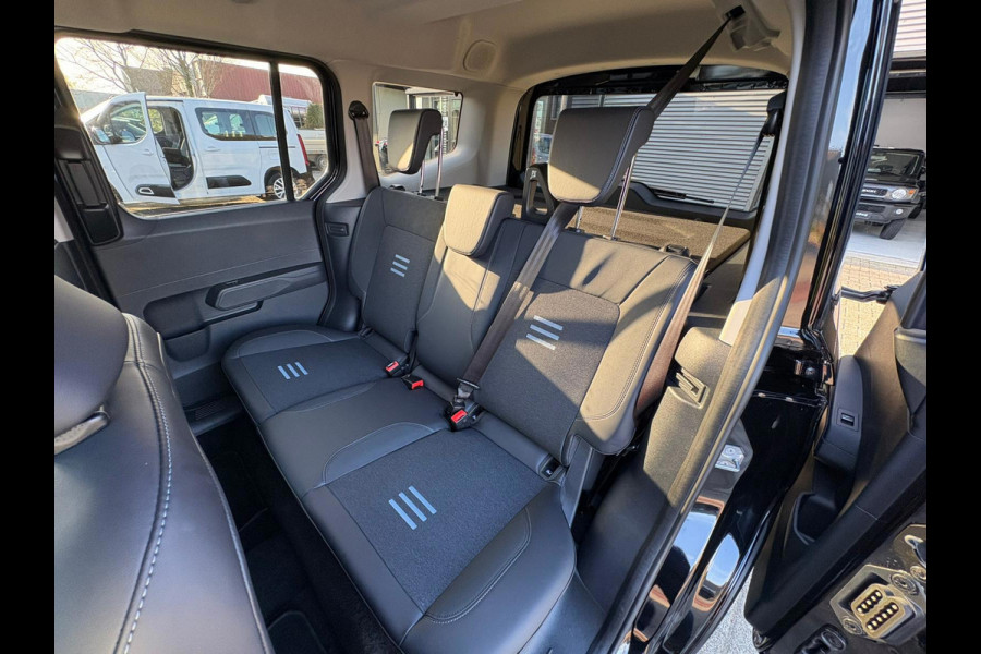 Ford Tourneo Courier 1.0 EcoBoost Active AUTOMAAT,CAMERA,STOEL-STUUR-VERWARMING,GARANTIE