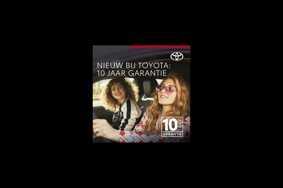 Toyota Yaris 1.5 Hybrid 130 Executive Apple CarPlay Bi-Tone