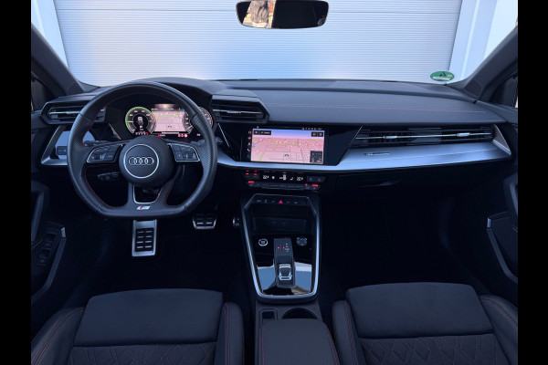 Audi A3 Sportback 45 TFSI e S edition Competition Pano/B&O/360