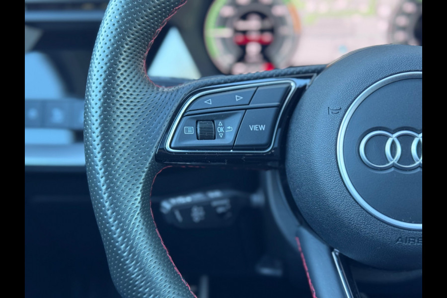 Audi A3 Sportback 45 TFSI e S edition Competition Pano/B&O/360