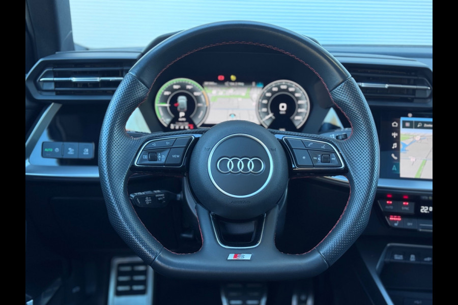 Audi A3 Sportback 45 TFSI e S edition Competition Pano/B&O/360