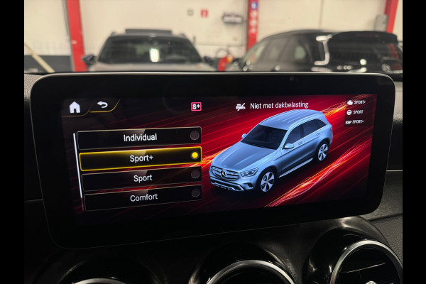 Mercedes-Benz GLC 200 4MATIC AMG Pano|Sfeer|Night Pakket