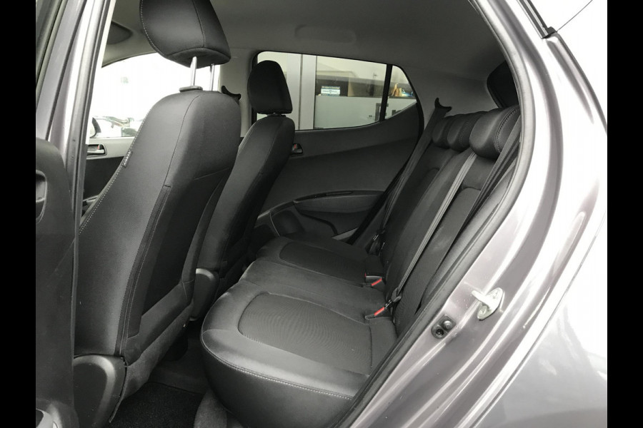 Hyundai i10 1.2i ComfortPlusLine Carplay Automaat
