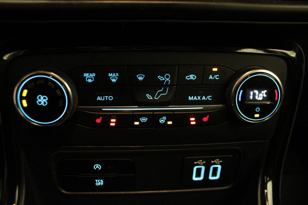 Ford EcoSport 1.0 EcoBoost Titanium |Stoel/stuur verw.|Trekhaak|