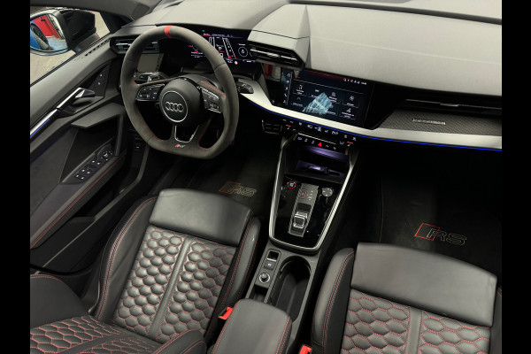 Audi RS3 Limousine 2.5 TFSI quattro Pano|HGP Turbo|B&O|Matrix