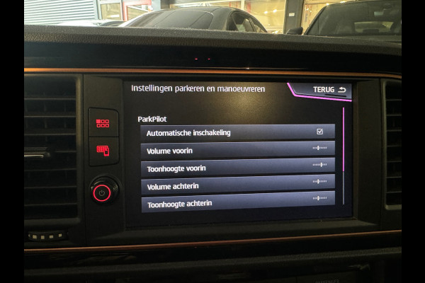 Seat Leon ST 2.0 TSI 4DRIVE CUPRA Ultimate Pano|Carbon|Keyless