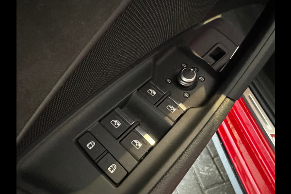 Audi A3 Sportback 40 TFSI e S Line Pano|RS Seat|B&O|Maxton