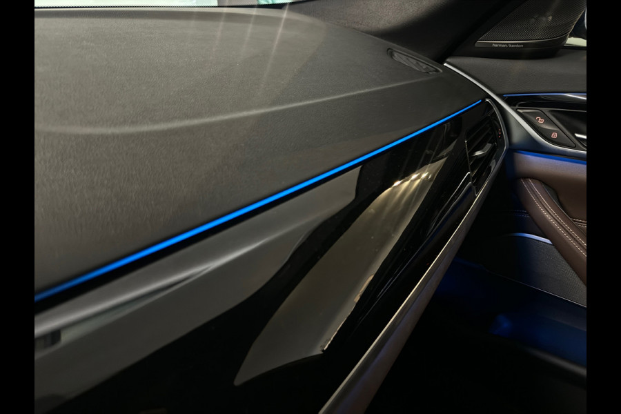 BMW 5 Serie 545e xDrive High Executive M Sport Pano|Memory