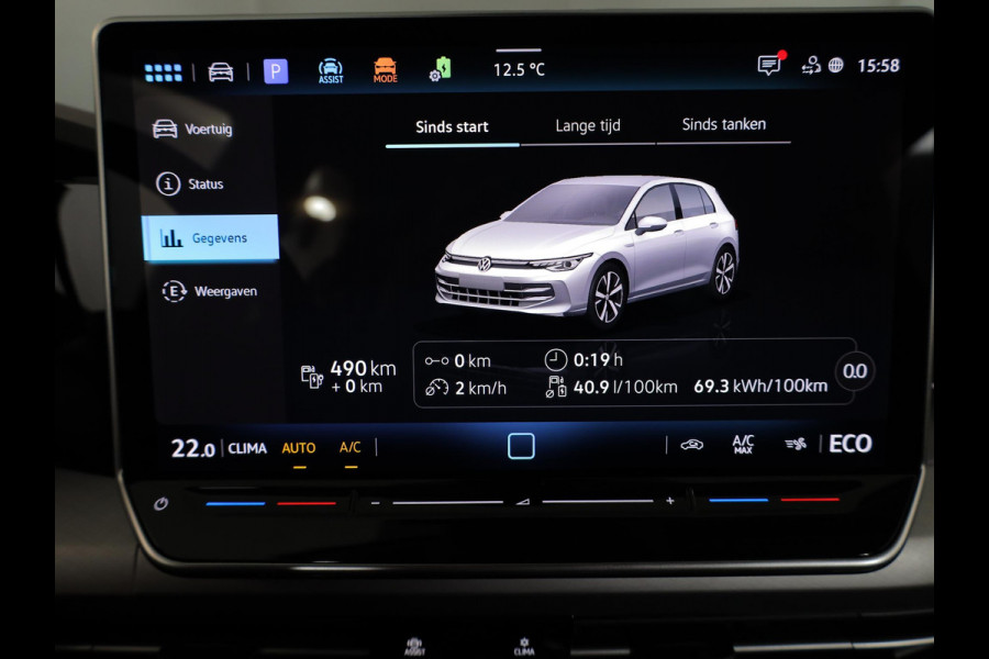 Volkswagen Golf 1.5 eHybrid Life Edition 204 pk Automaat (DSG) | Verlengde garantie | Navigatie via App | Parkeersensoren (Park assist) | Achteruitrijcamera |