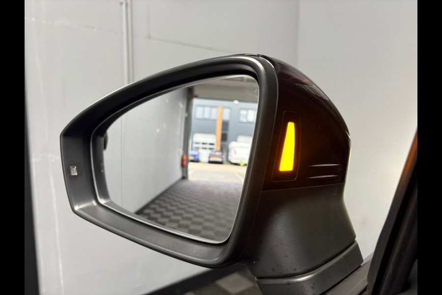 Volkswagen Tiguan 1.4 TSI eHybrid R-Line Business+