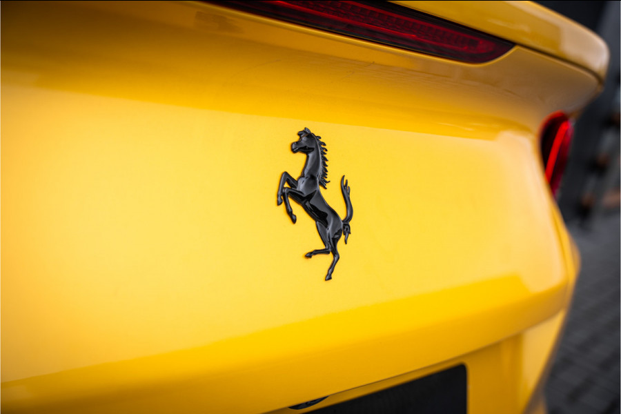 Ferrari 812 GTS 6.5 V12 HELE - Lift | 360 Camera | Carbon