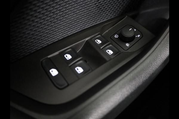 Škoda Octavia Combi 1.4 TSI iV PHEV Business Edition 204 pk Automaat (DSG) | Verlengde garantie | Navigatie | Parkeersensoren | Adaptieve cruise control | Stoelverwarming |