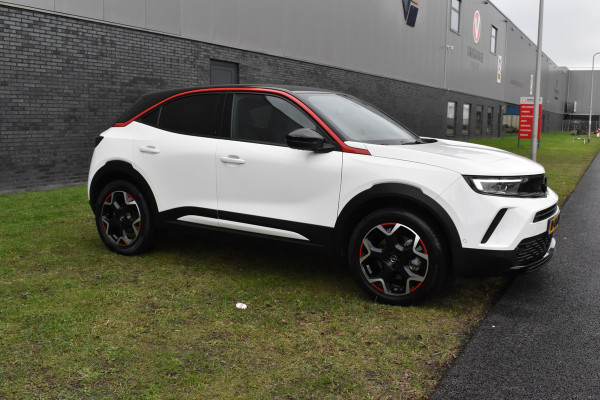 Opel Mokka-e GS Line 50-kWh 11kw bl. Leer 1e eigenaar Nederlandse auto 2-Tone Keyless