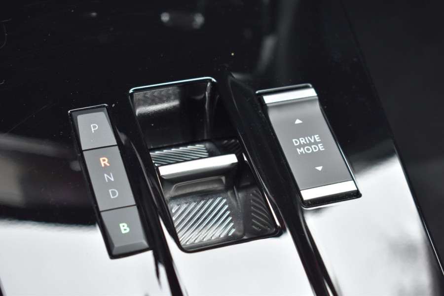 Opel Mokka-e GS Line 50-kWh 11kw bl. Leer 1e eigenaar Nederlandse auto 2-Tone Keyless