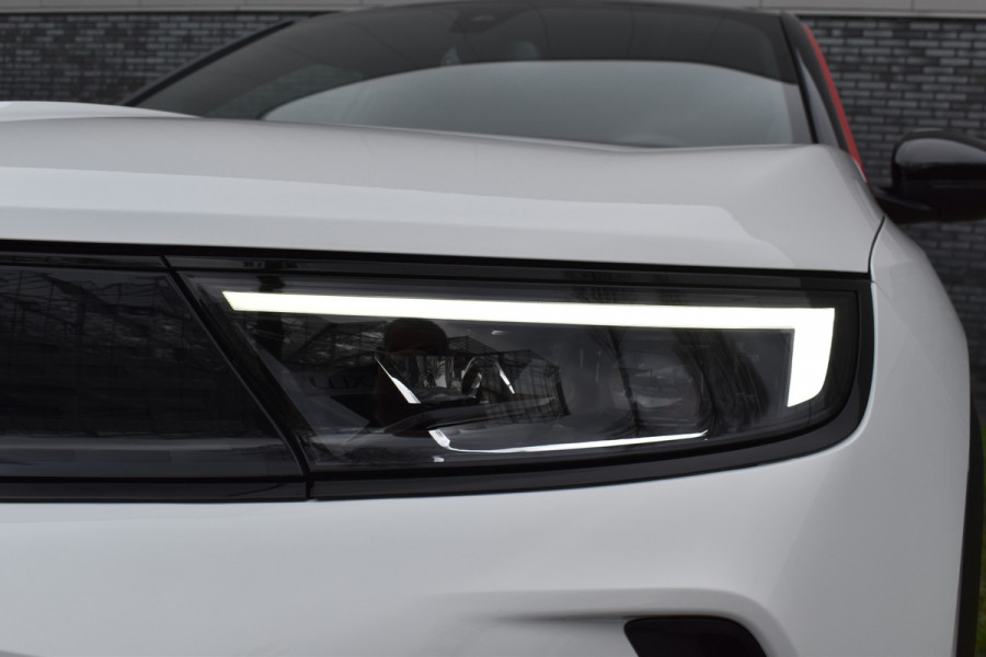 Opel Mokka-e GS Line 50-kWh 11kw bl. Leer 1e eigenaar Nederlandse auto 2-Tone Keyless