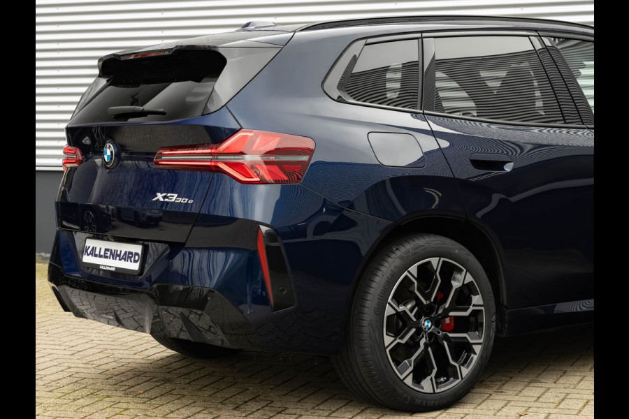 BMW X3 30e xDrive - M-Sport Pro - Pano - Trekhaak - ACC - Head-Up