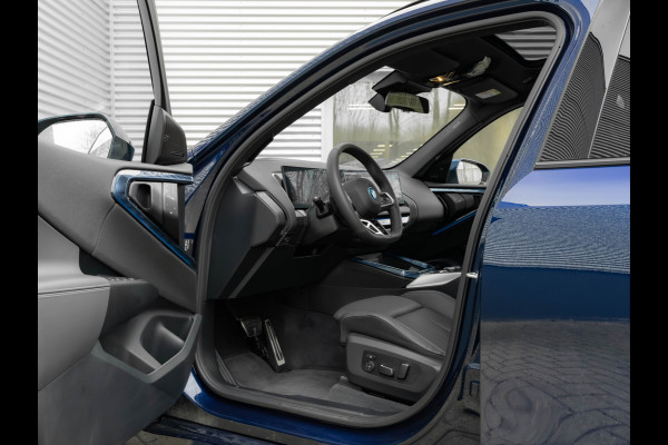 BMW X3 30e xDrive - M-Sport Pro - Pano - Trekhaak - ACC - Head-Up