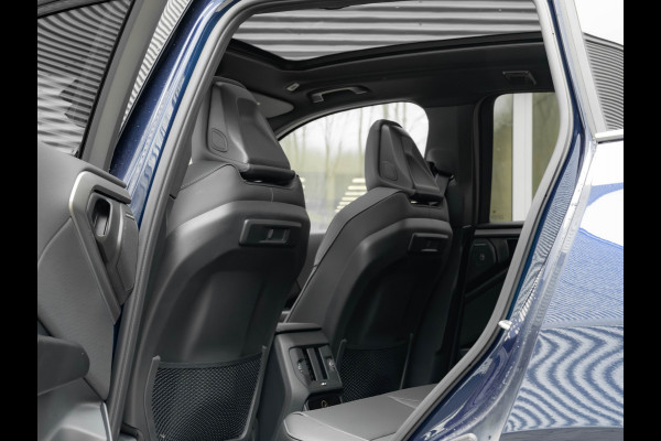 BMW X3 30e xDrive - M-Sport Pro - Pano - Trekhaak - ACC - Head-Up