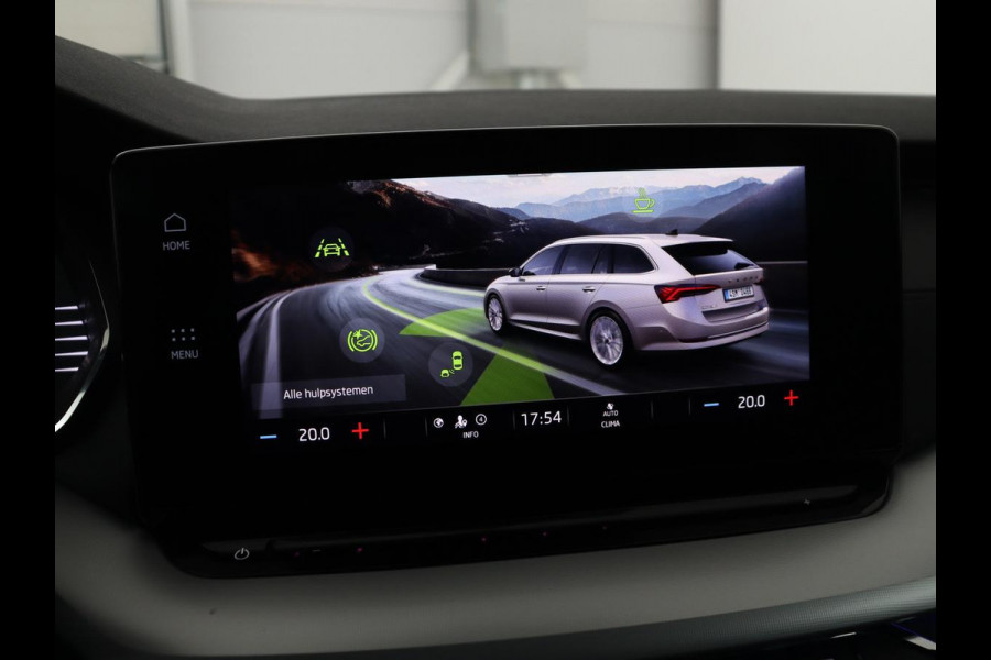 Škoda Octavia 1.0 e-TSI Sport | Trekhaak | Camera | Side Assist | Carplay | Sfeerverlichting | Navigatie | Sportstoelen | Full LED | 17'' | Digital Cockpit | Climate control | Bluetooth | Cruise control