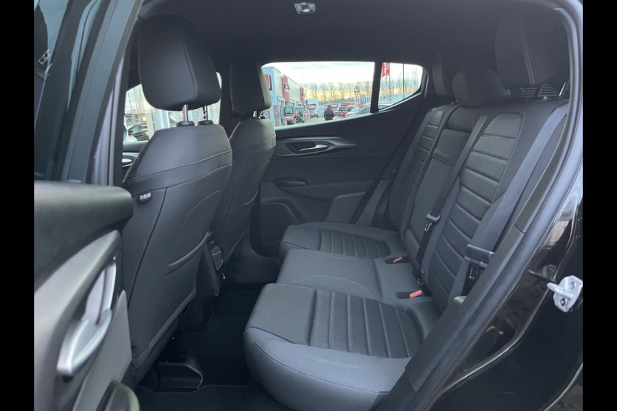 Alfa Romeo Tonale 1.3T PHEV Ti | Camera | Apple/android CarPlay