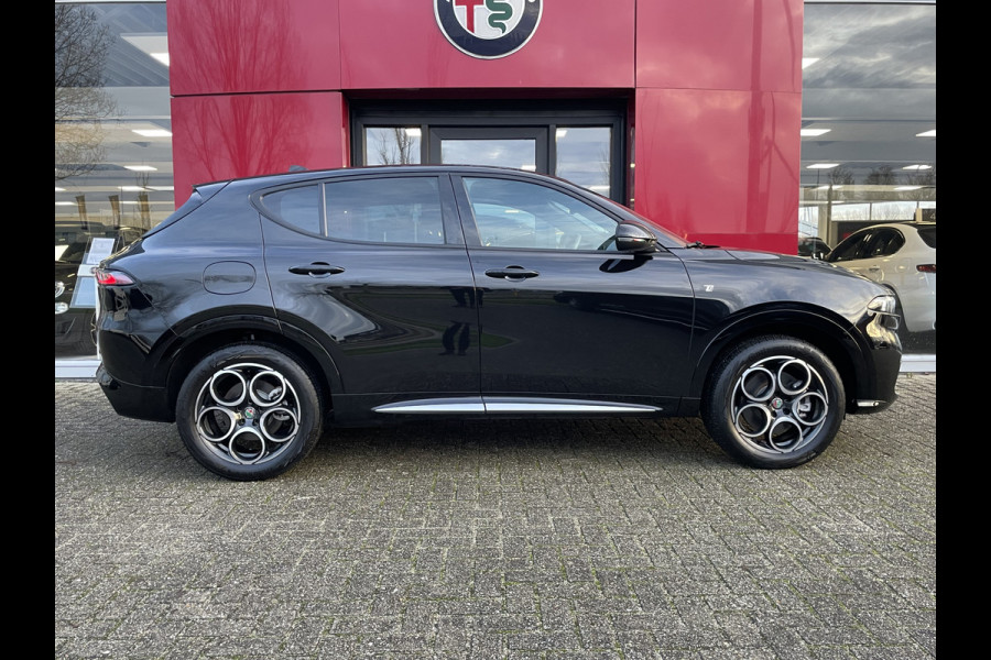 Alfa Romeo Tonale 1.3T PHEV Ti | Camera | Apple/android CarPlay