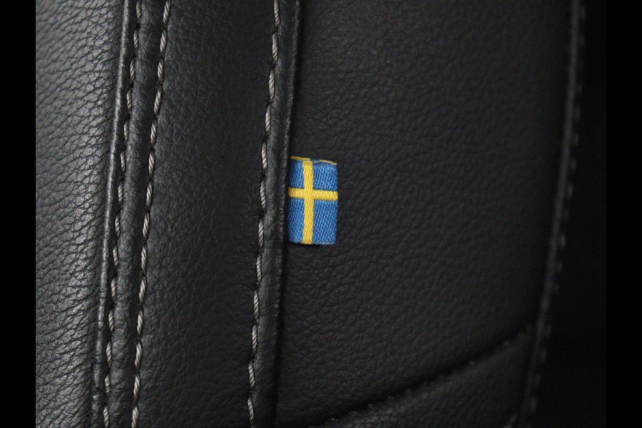 Volvo XC40 1.5 T5 Recharge Inscription | Panoramadak | Leder | 360 Camera | Stoelverwarming | Adaptive cruise | Carplay | Harman/Kardon | Achterbankverwarming |