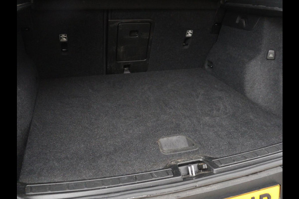 Volvo XC40 1.5 T5 Recharge Inscription | Panoramadak | Leder | 360 Camera | Stoelverwarming | Adaptive cruise | Carplay | Harman/Kardon | Achterbankverwarming |