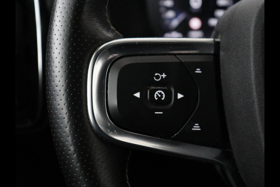 Volvo XC40 1.5 T5 Recharge Inscription | Panoramadak | Leder | 360 Camera | Stoelverwarming | Adaptive cruise | Carplay | Harman/Kardon | Achterbankverwarming |