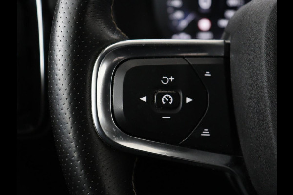 Volvo XC40 1.5 T5 Recharge Inscription | Panoramadak | Leder | 360 Camera | Stoelverwarming | Adaptive cruise | Carplay | Harman/Kardon | Achterbankverwarming |